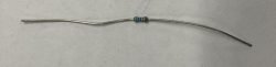 5,6K-0,4W METAALFILMWEERST. 0204