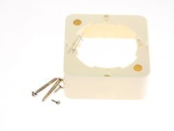 APK 300 OPBOUWFRAME VOOR ALLE 3- EN 4-GAATS ANTENNEDOZEN